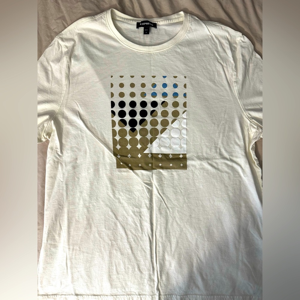 Express Graphic Tee